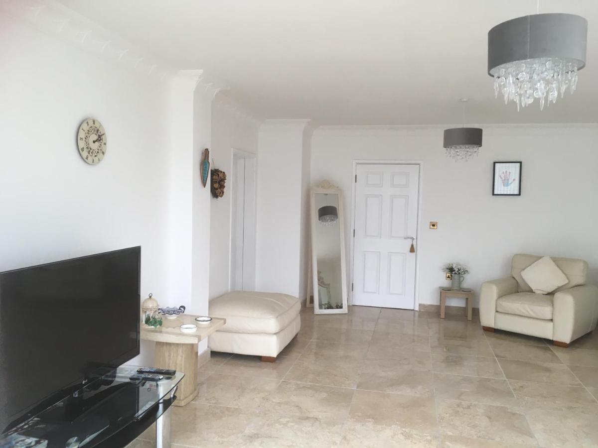 Cymmer Rowan House Bed Breakfast Main House & Self Contained Self Catering Apartment מראה חיצוני תמונה