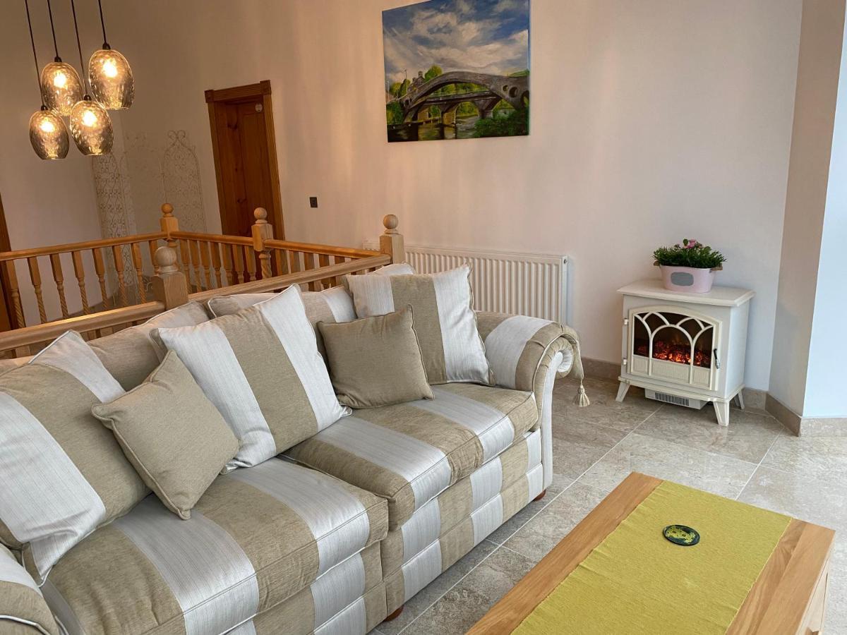 Cymmer Rowan House Bed Breakfast Main House & Self Contained Self Catering Apartment מראה חיצוני תמונה