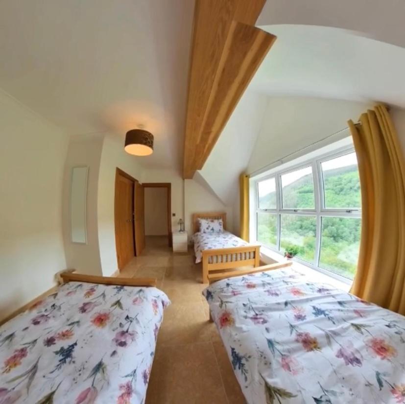 Cymmer Rowan House Bed Breakfast Main House & Self Contained Self Catering Apartment מראה חיצוני תמונה